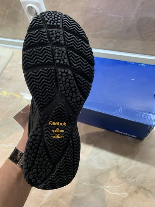 Reebok Work номер 38