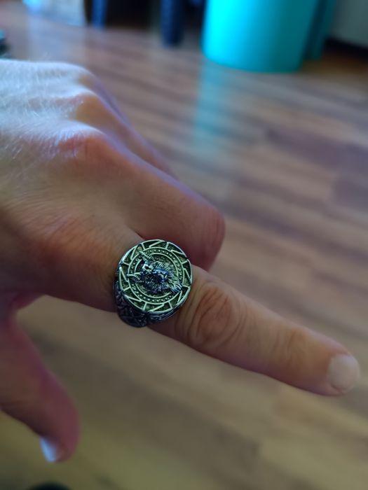 Метални пръстени