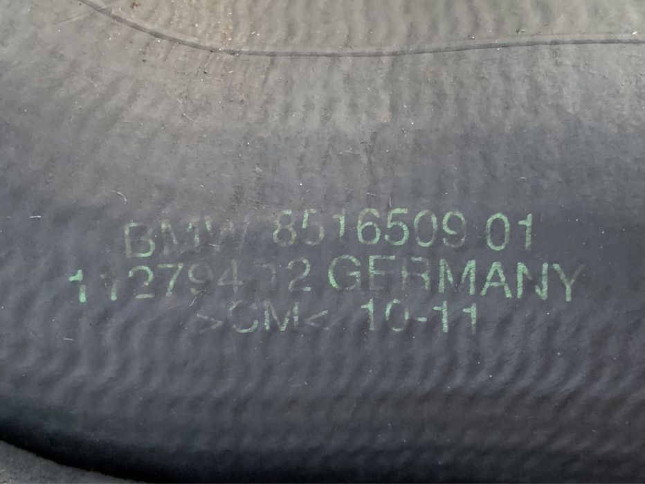 Furtun aer / admisie / intercooler BMW Seria 5 F10 F11 F07 : 8516509