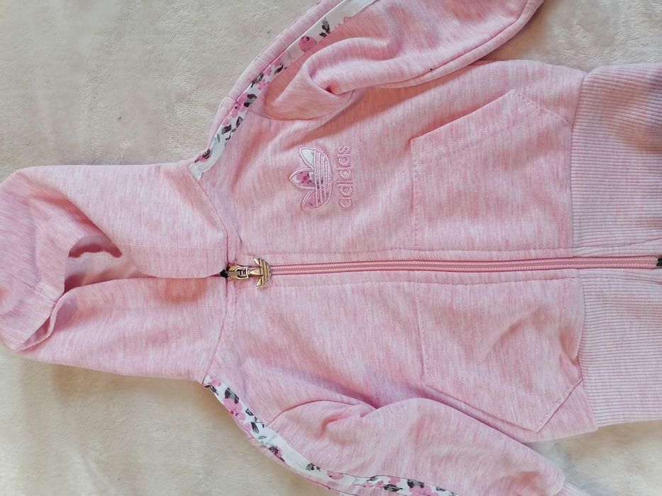 Adidas суичър за 1 годинка