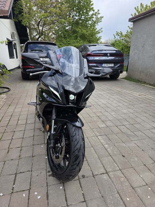 Vând Yamaha R7 2023 Limitată A2 accept variante auto -+diferența