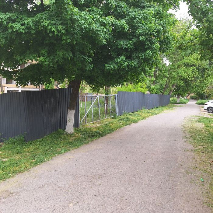 Продаётся отдельно стоящее здание в Чирчике