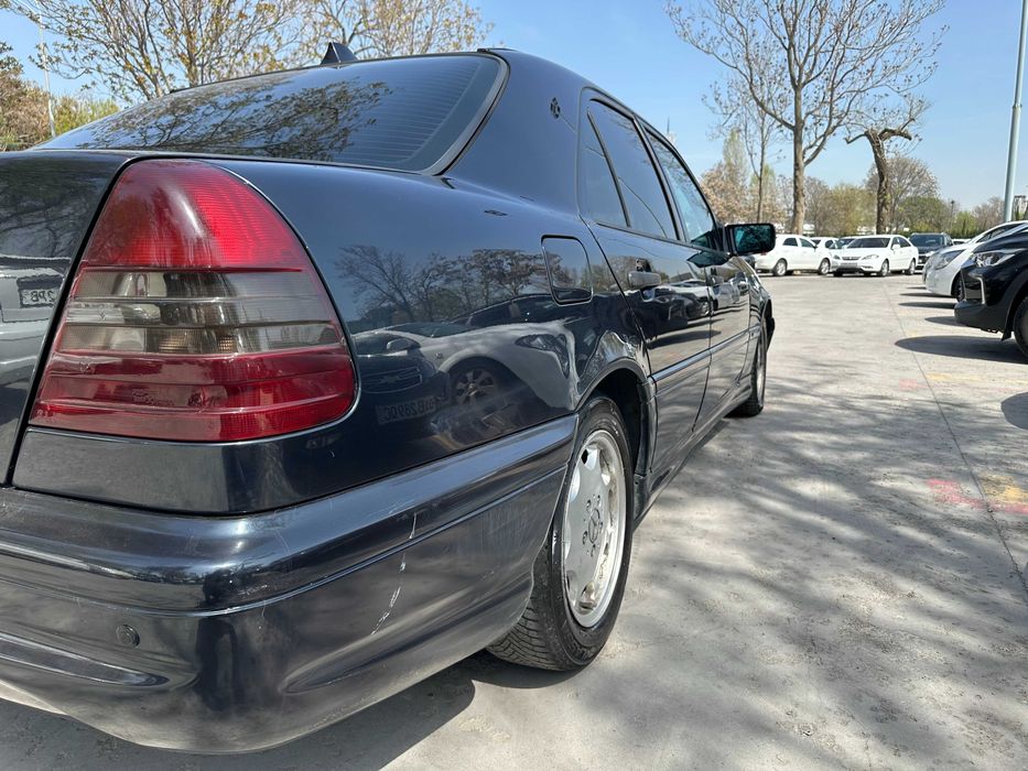Срочно !!! W202 MERCEDES