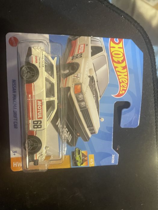 Hotwheel колички