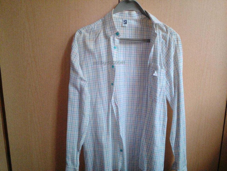 продавам елегантни дамски блузи всяка по 3 лв.