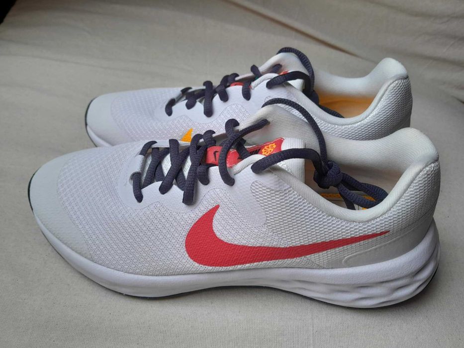 Маратонки NIKE Running размер 38 EU - 24 см. (нови, оригинални)