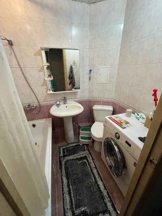 Продам квартиру в уральске