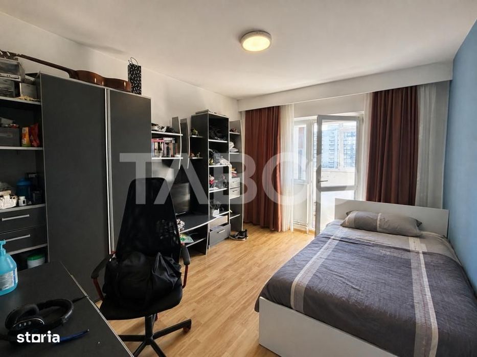 Apartament cu 3 camere decomandate balcon in zona Primaverii Manastur — fotografia 3