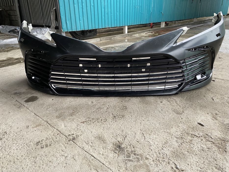 Решетка бампера на Тойота Камри 75