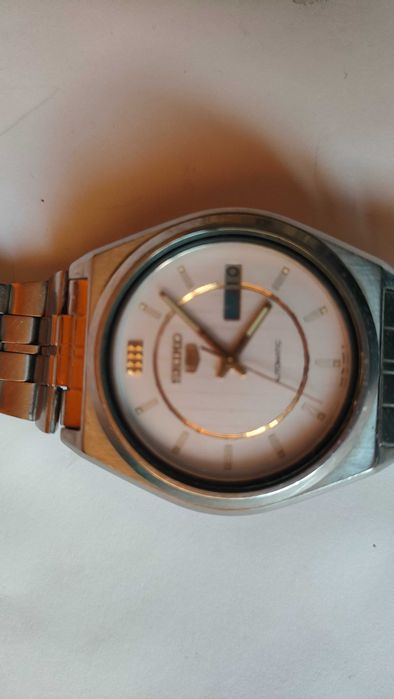 Продавам автоматичен часовник Seiko 5 (Сейко)