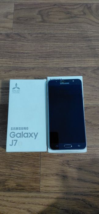 Samsung galaxy J7 2016
