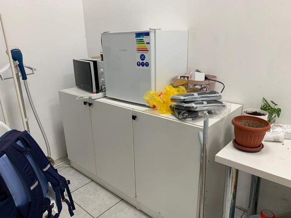 Тумба для магазина или для себя