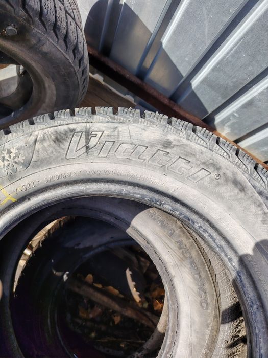 Зимние шины 175.65 r 14
