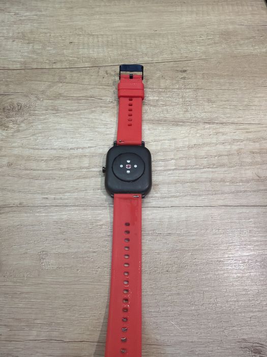 Умные часы Amazfit