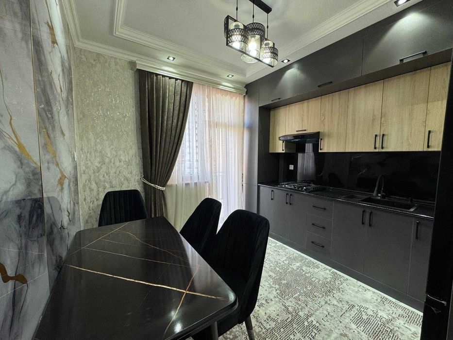 ПРОДАЁТСЯ уютная  3х комнатная квартира на 4 этаже в новостройке