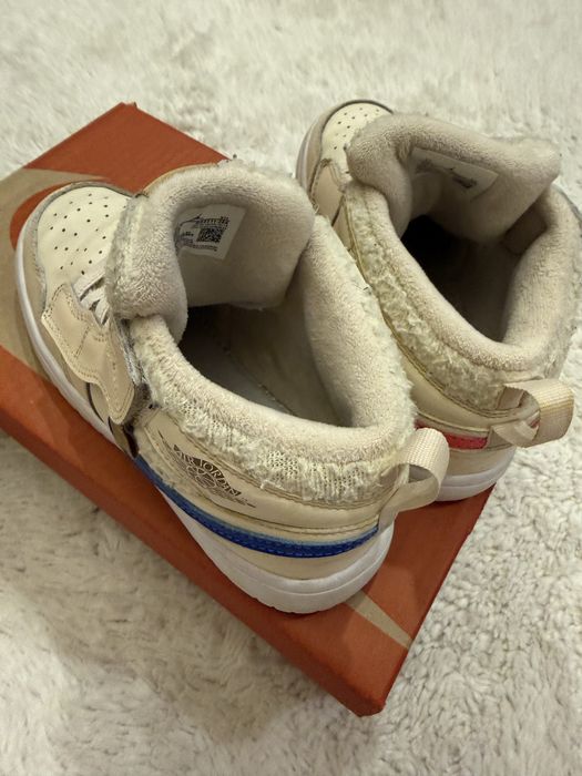 Ботиночки nike оригинал 35 размер