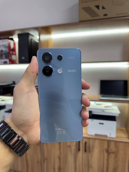 Телефон Redmi Note 13