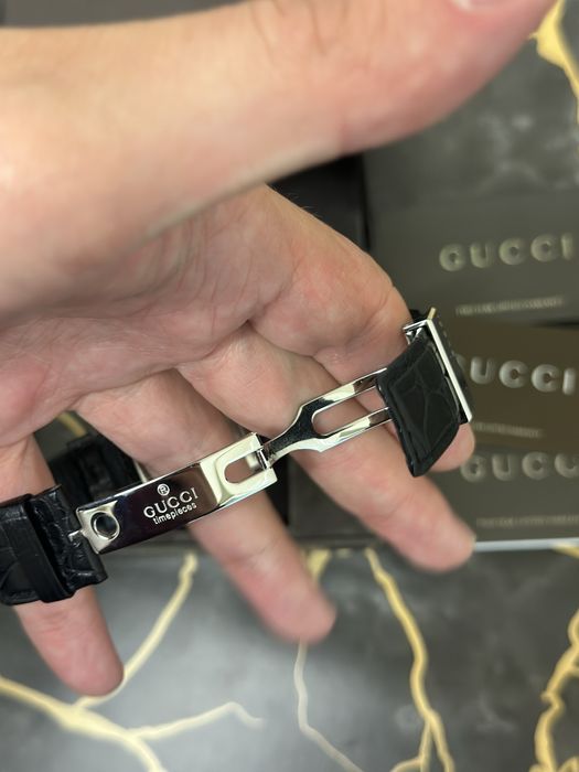 Ceas Gucci 7100M -Full Set (Cutie, Acte, Card) Condiție Excelentă
