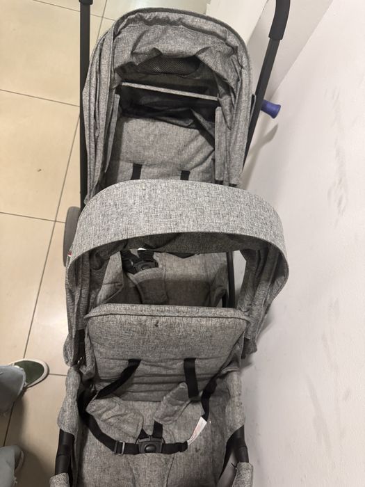 Продам срочно коляску для двойни либо погодок!