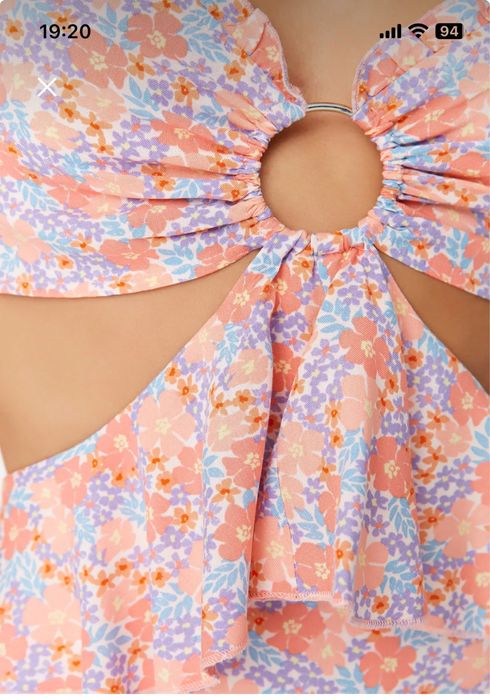 Rochita de plaja roz cu motive florale Marime S/36