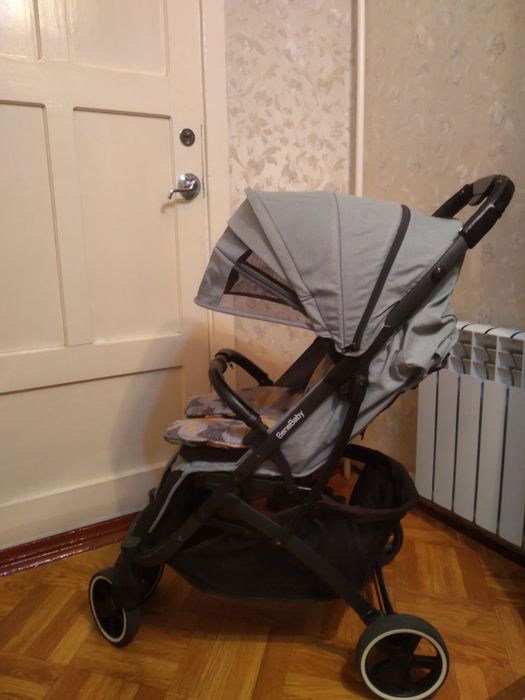 Коляска детская в хорошем состоянии