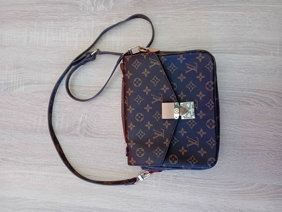 Louis vuitton paris-чанта с дълга дръжка