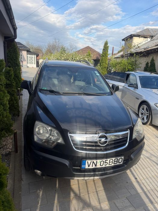 Vând Opel Antara