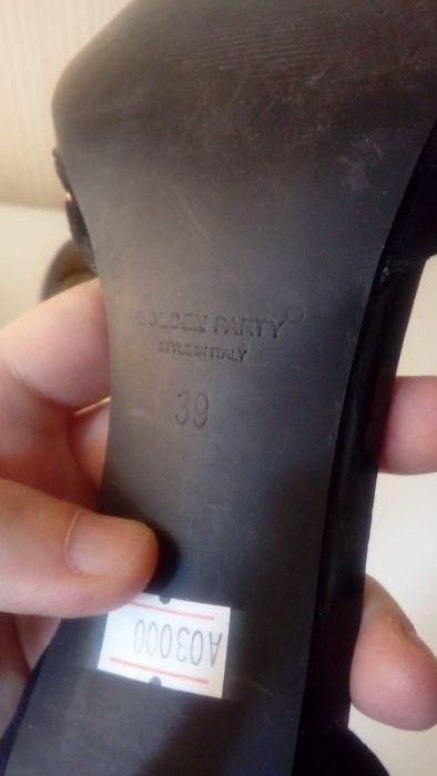 Летние туфли на шпильке