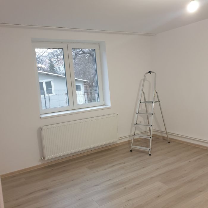 Vand casă în Iasi, zonă bună, Cantemir