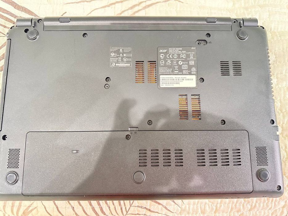 Продаётся ноутбук Acer Aspire E1-570G