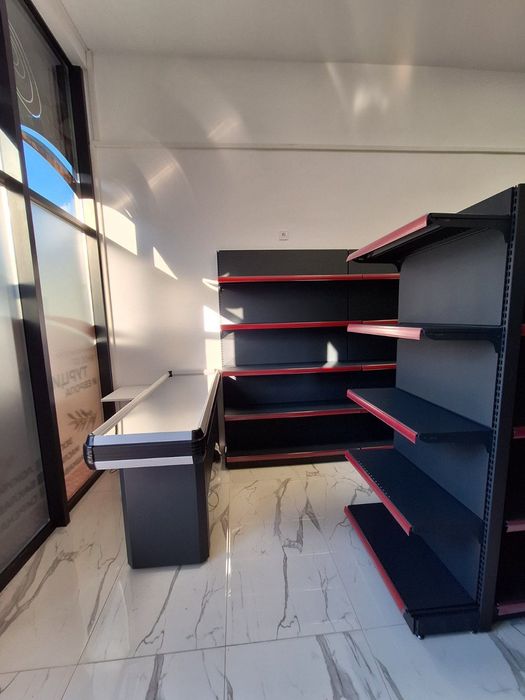 Продавам стелажи за магазин