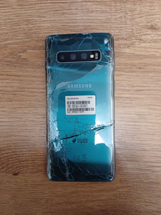 Samsung Galaxy S10 cu displayul spart. Placa este ok


#10