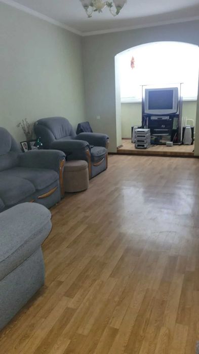 Дава се под наем Двустаен апартамент в София, Зона Б-18 - 64 кв.м за 459 € - Снимка #1