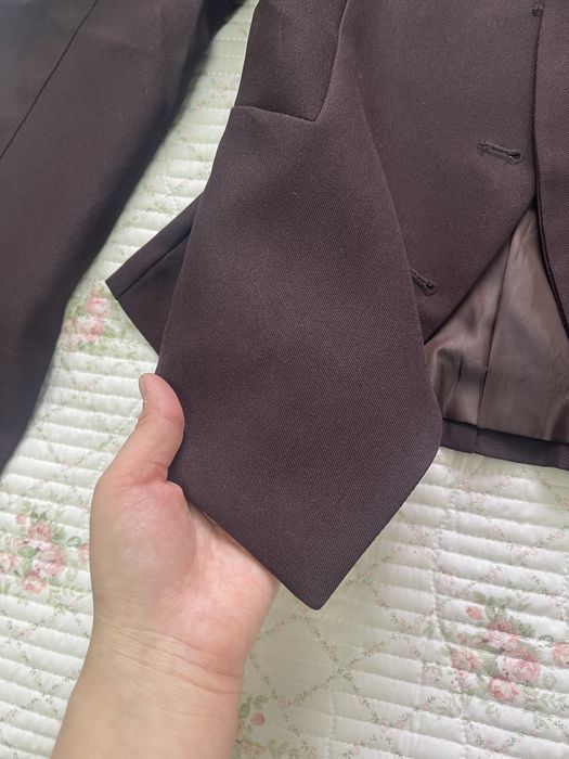 Продам костюм бордовый