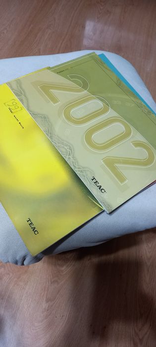 Каталози на TEAC ,PHILIPS, JAMO ,SANSUI  общо 9 бр.