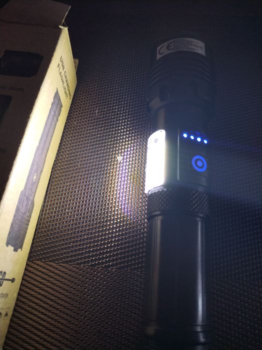 USB презарядно фенерче