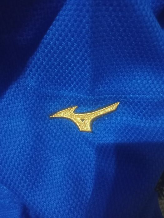 Kimano Letzenziyoni arginal