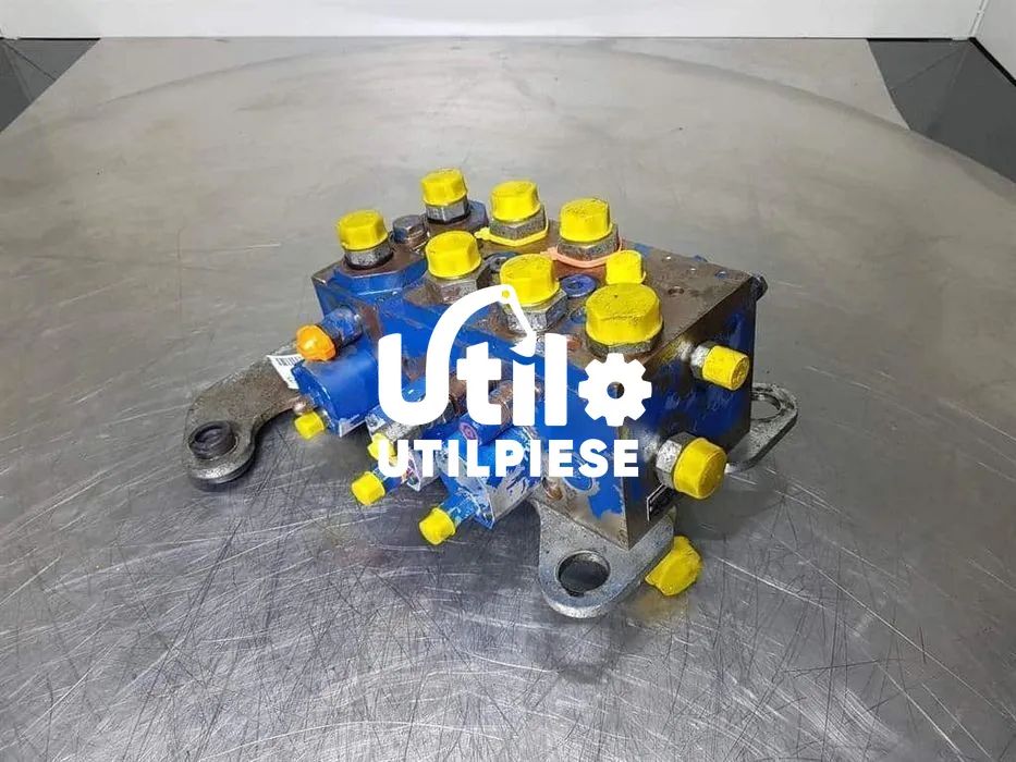 distribuitor hidraulic liebherr l538 l542 l550 l556 l566 + piese