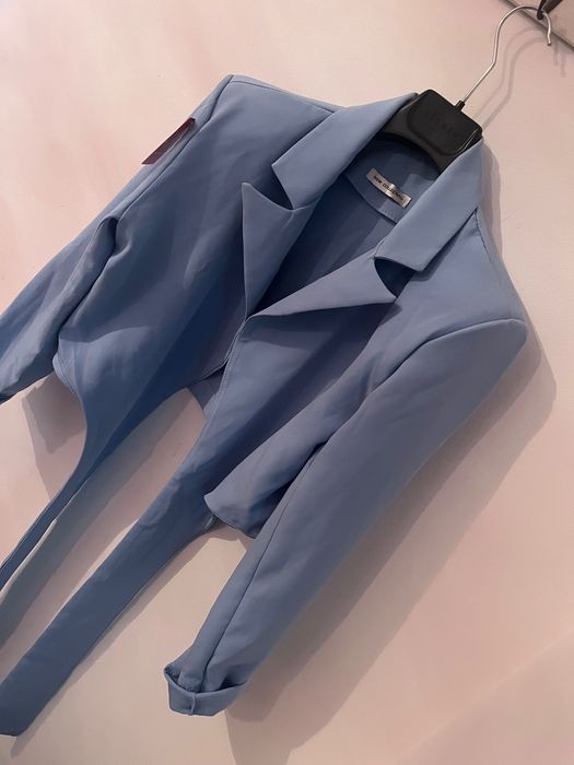 Късо елегантно сако