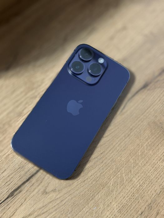 Продам  iPhone 14 PRO