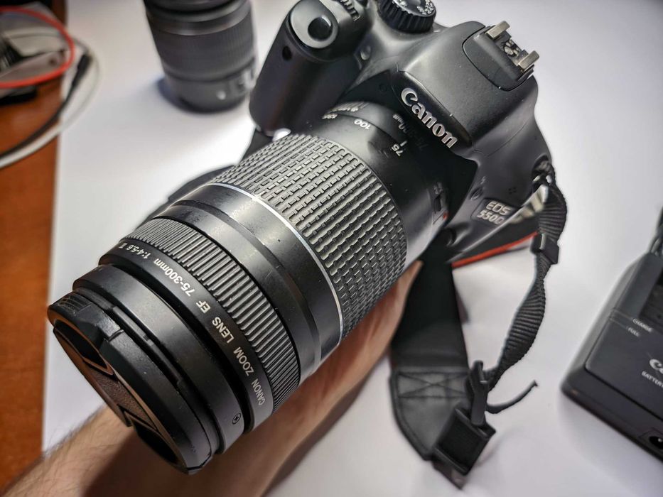 Canon 550d комплект