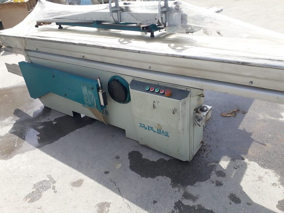 Раскроечные (распил) станон