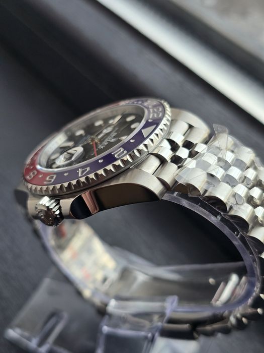 Rolex GMT II Pepsi