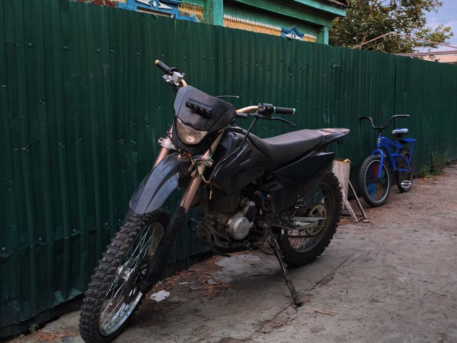 Продам эндуро 250