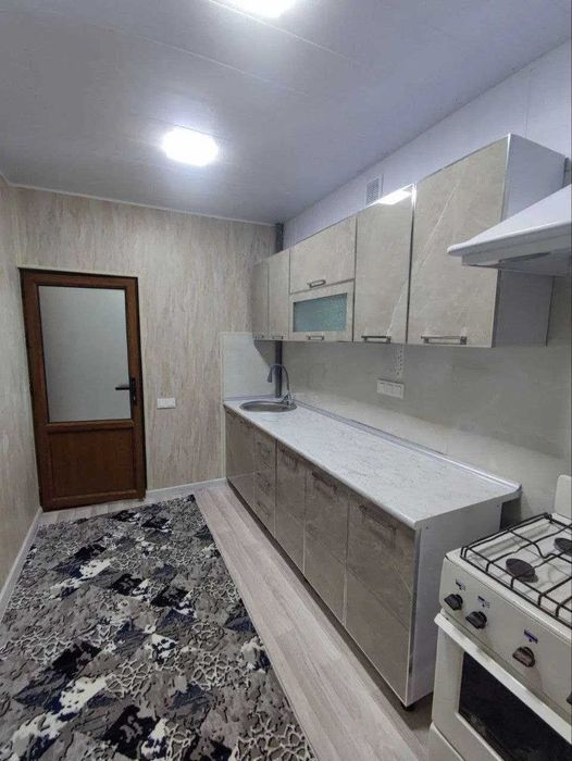 Аренда квартира Метро Новза, 3/5/5. Оилага.