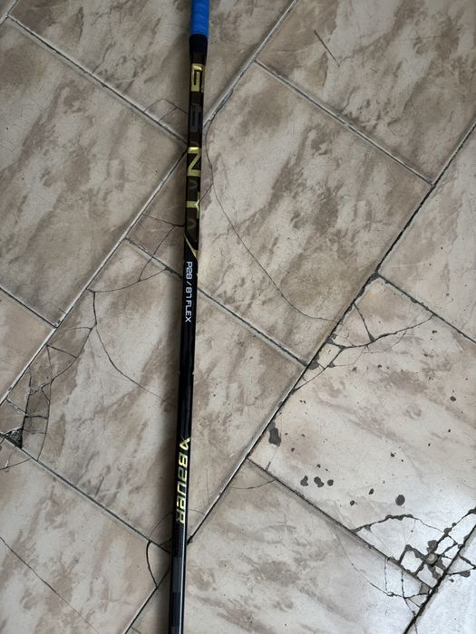 Клюшка хоккейная Bauer Agent