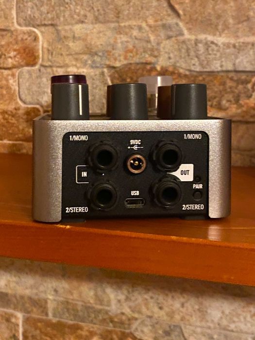 Universal Audio UAFX OX Stomp Dynamic Speaker