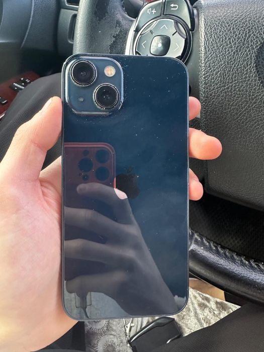 Продам iphone 13
