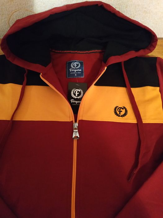 Жен. спорт. костюм Раз. 44-46