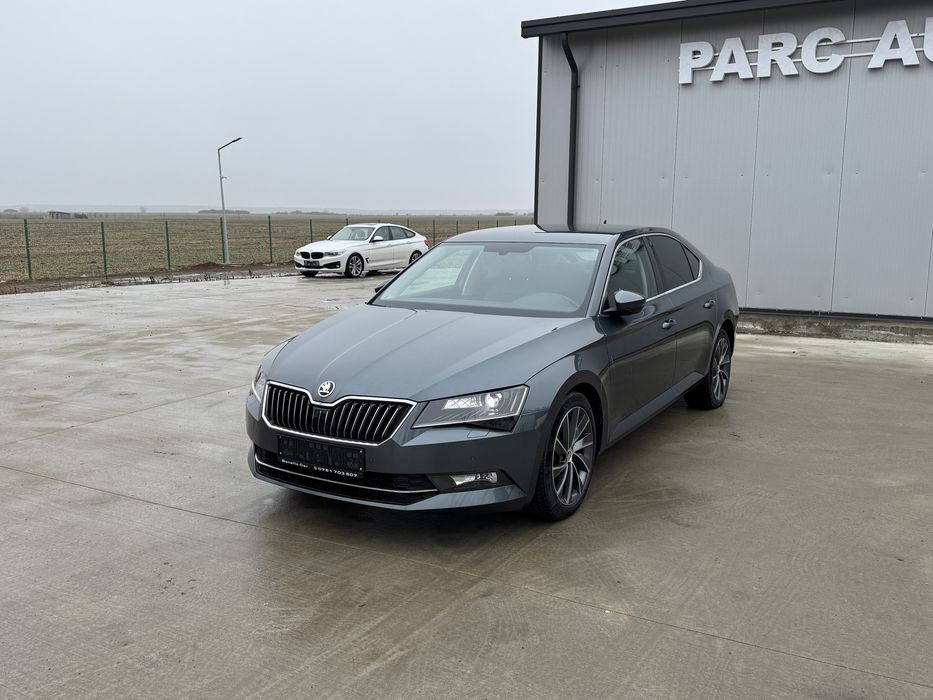 Skoda Superb Laurin Klement/ventilatie/keyless/distronic/canton/190cp